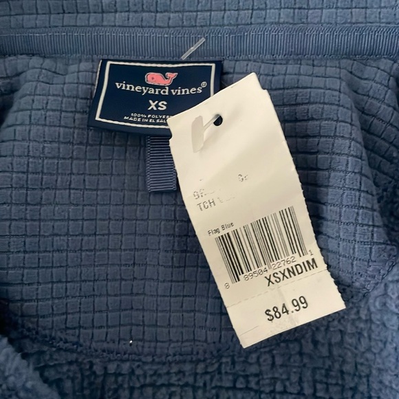 Vineyard Vines Flag Patch Grid Fleece Vest - Picture 2 of 4